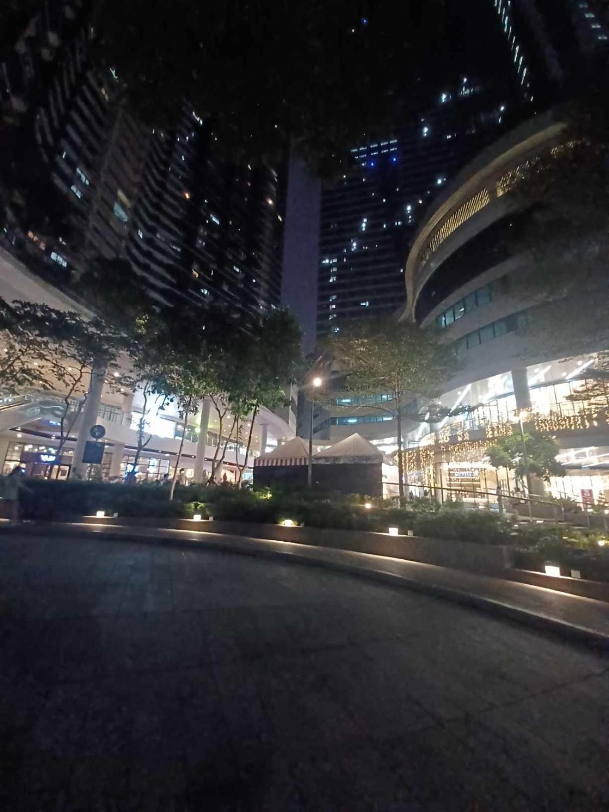 Metropolitown Short Stays Manila At Air Residences Makati City Exterior photo